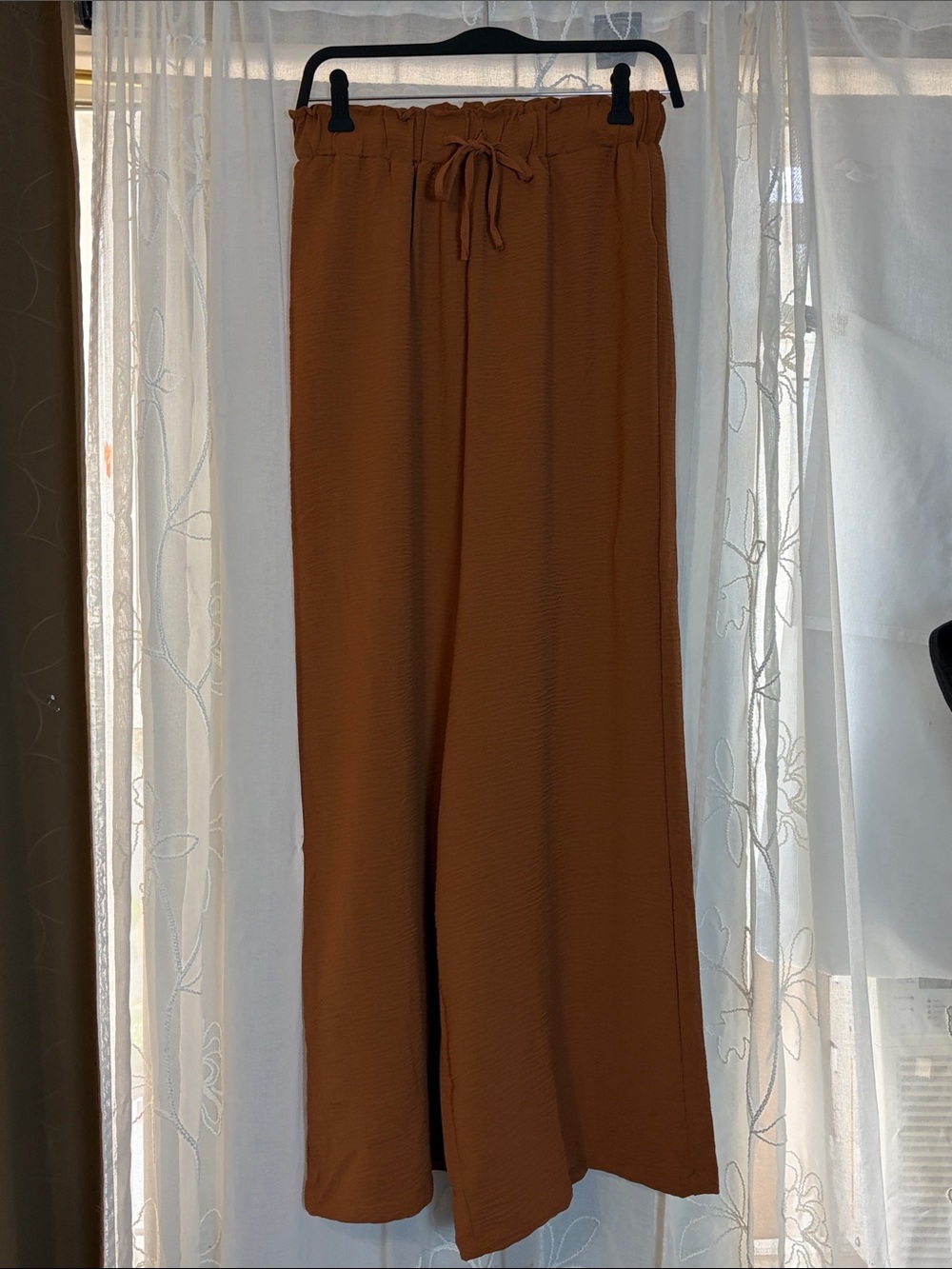 Cupshe High-Rise Wide-Leg Pants with Paperbag Waist — Rust